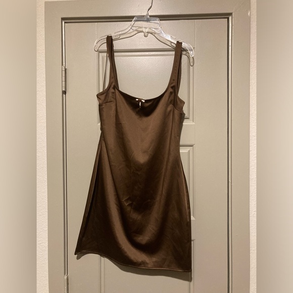 ZARA NWT SATIN EFFECT SLIPDRESS BROWN - Picture 3 of 6